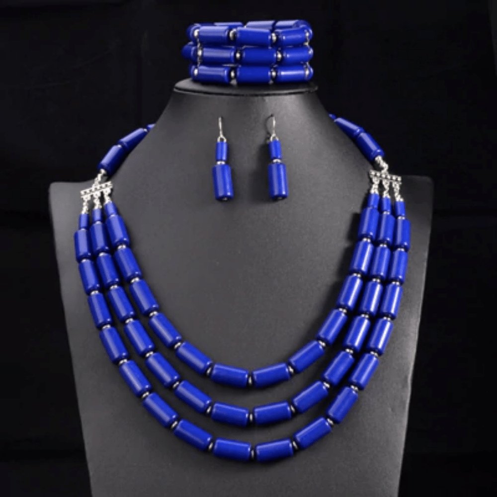 Collier Africain en perles bleu