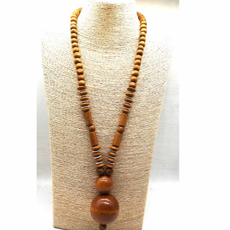 collier africain ébène