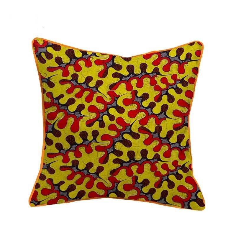 coussin africain jaune